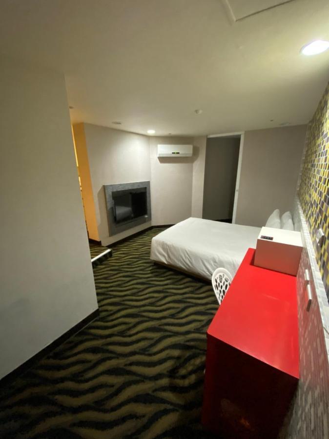 Starry Night Hotel Tchaj-pej Exteriér fotografie